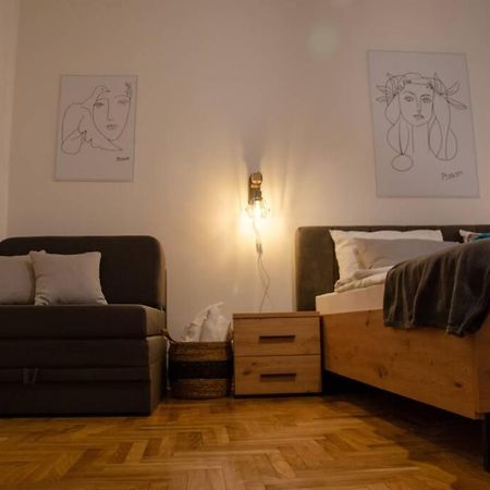 Studio 41 Novi Sad Buitenkant foto