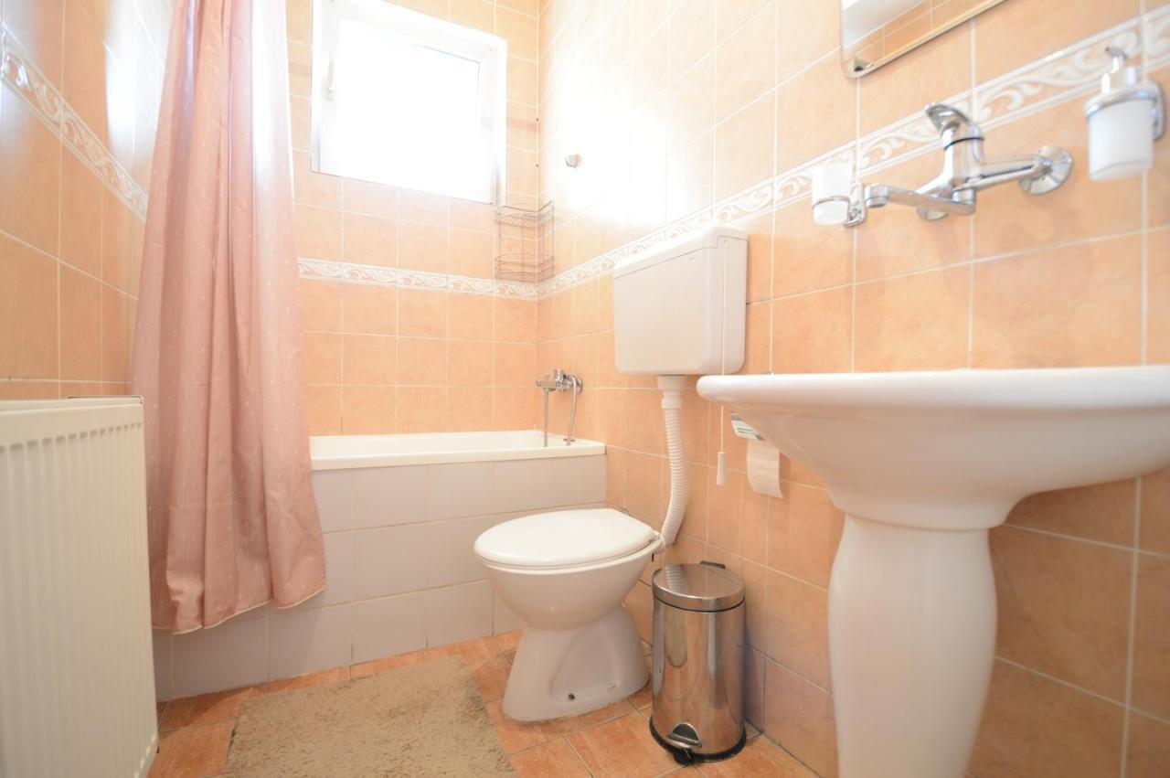 Studio 41 Novi Sad Buitenkant foto